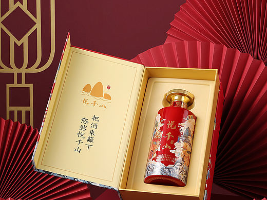 悦千山/东西亮白酒