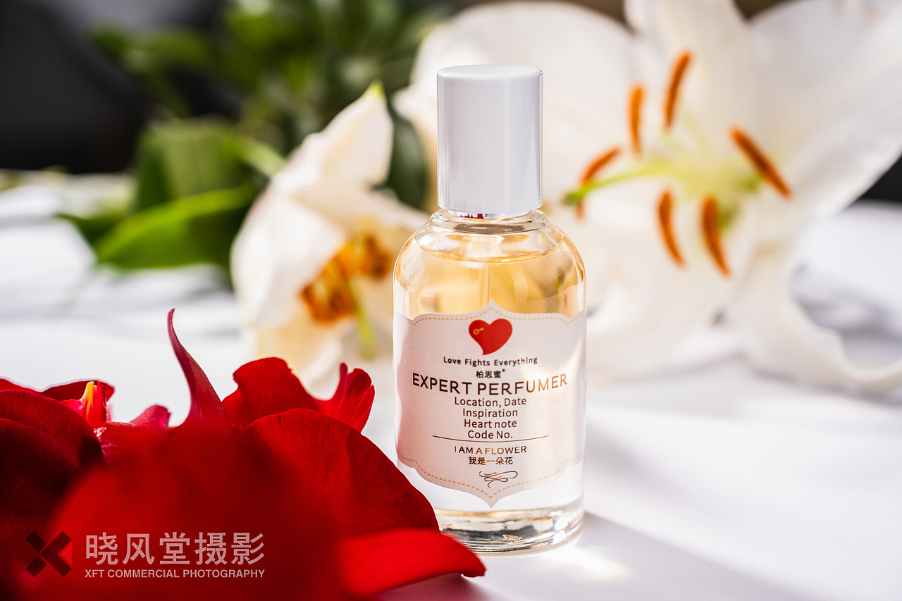 香水静物摄影（图ZMjQ1NjAxMDk2） - 产品摄影 - 站酷设计师平行空间原创素材 - 站酷ZCOOL