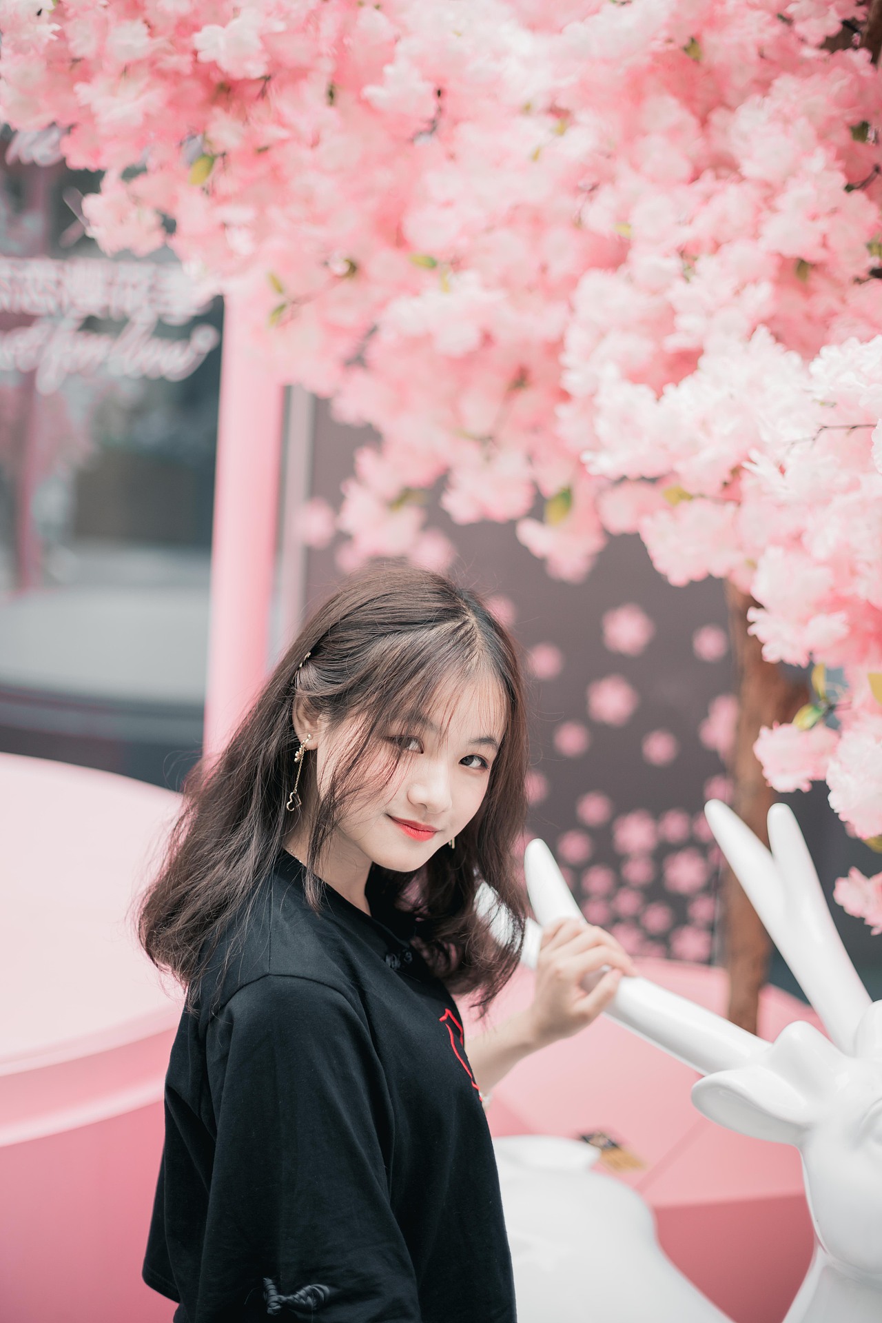 老夫的少女心哦（图ZMTEzODA1OTEy） - 人像摄影 - 站酷设计师六毛的饭原创素材 - 站酷ZCOOL