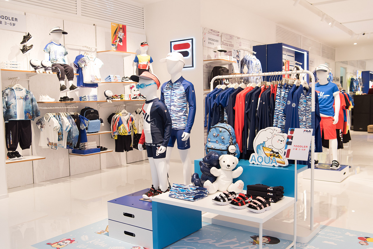 门店形象斐乐童装