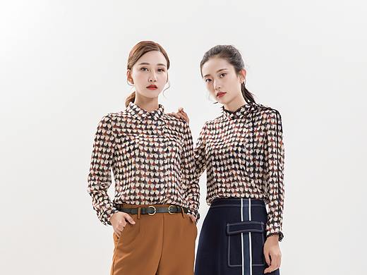 女装模特约拍请电话咨询（个人主页-ZMzQ5ODY2NzI=） - 休闲/流行服饰 - 站酷设计师ACCSTUDIO原创素材 - 站酷ZCOOL