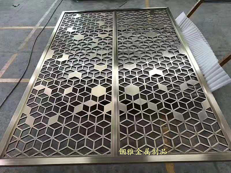 高端大气的青古铜铝板雕刻花格铝艺镂空屏风