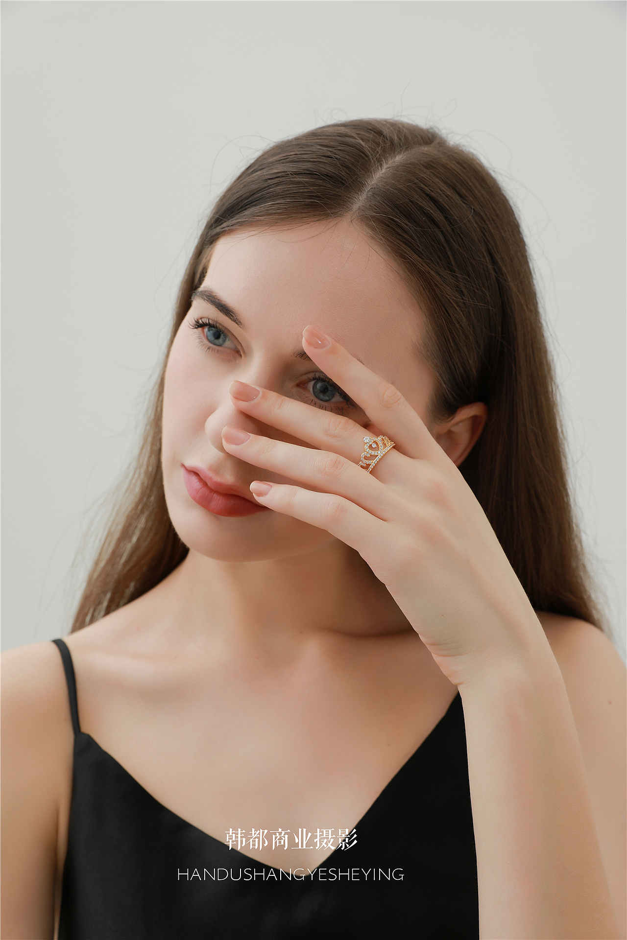 义乌淘宝摄影饰品耳钉项链模特拍摄（图ZMjYxNTIyOTYw） - 人像摄影 - 站酷设计师麦图商业摄影原创素材 - 站酷ZCOOL