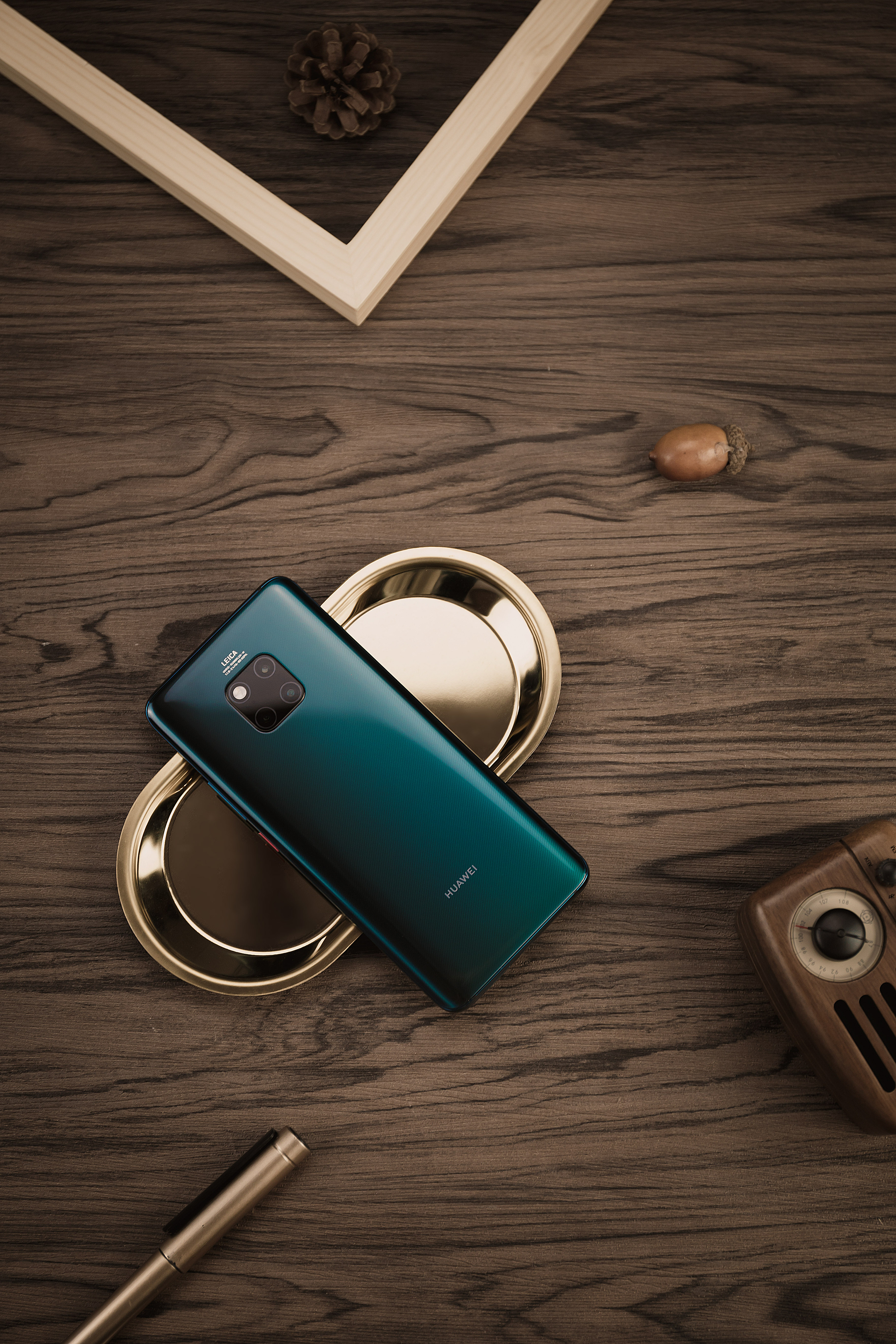 华为mate 20 pro翡冷翠