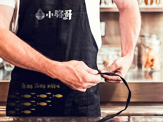 小骆哥鱼粉
