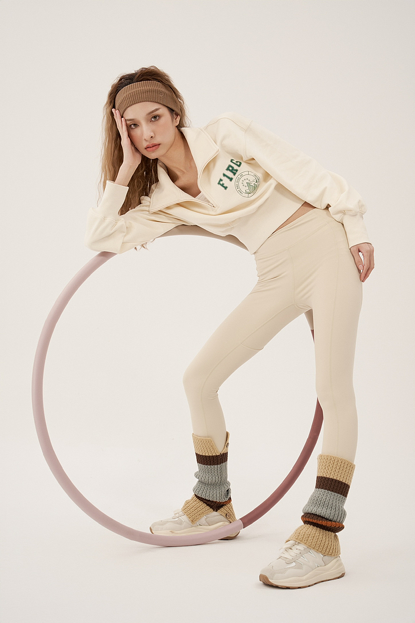 阳光休闲运动女孩长这样