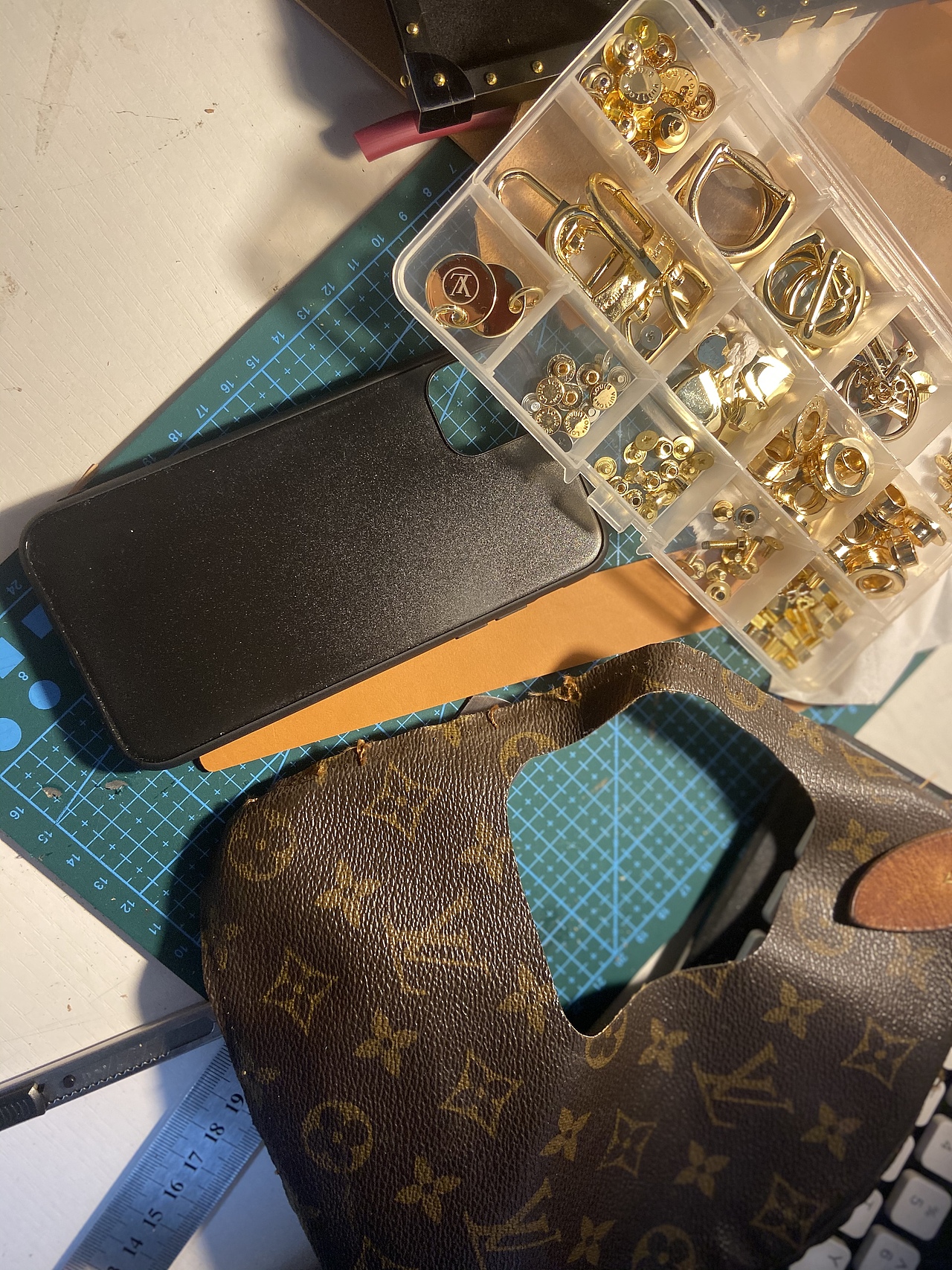 lv中古包拆包改造 各品牌"联名"恶搞diy手工皮具