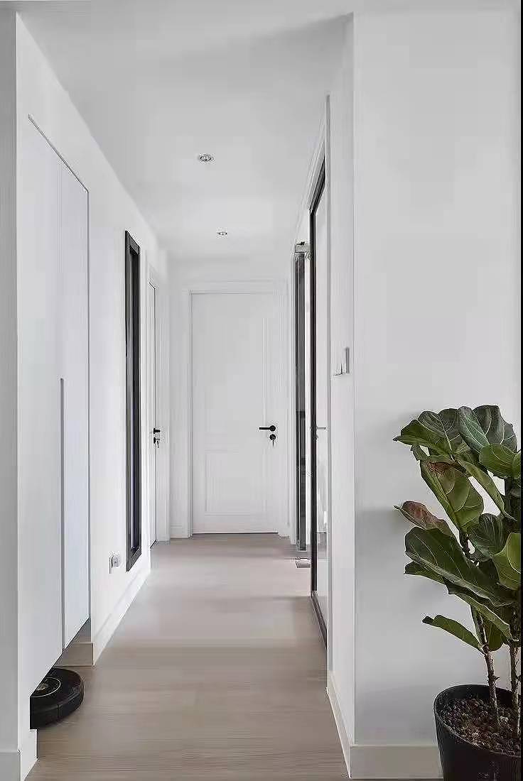 北欧原木风三居室