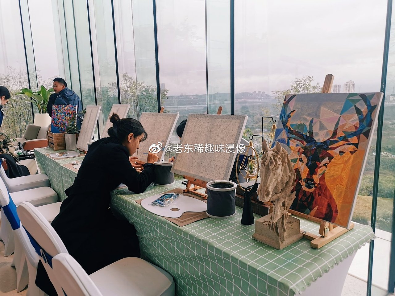 地产暖场（图ZMjMzNzgwOTg4） - 单幅漫画 - 站酷设计师老东稀趣味漫像原创素材 - 站酷ZCOOL