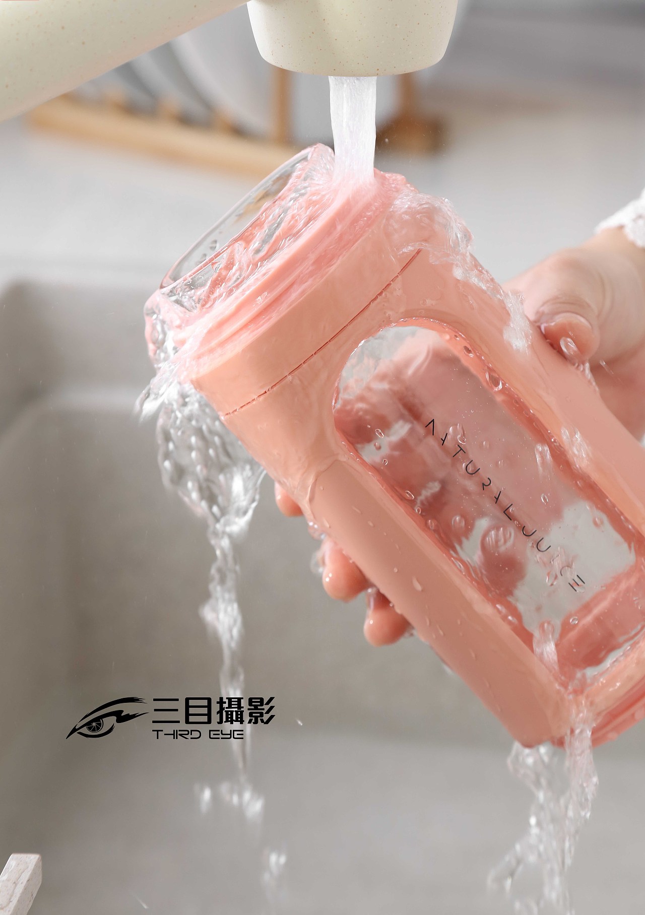 摇摇杯场景图【三目摄影作品】（图ZMTM3Mjk5ODgw） - 产品摄影 - 站酷设计师三目摄影原创素材 - 站酷ZCOOL