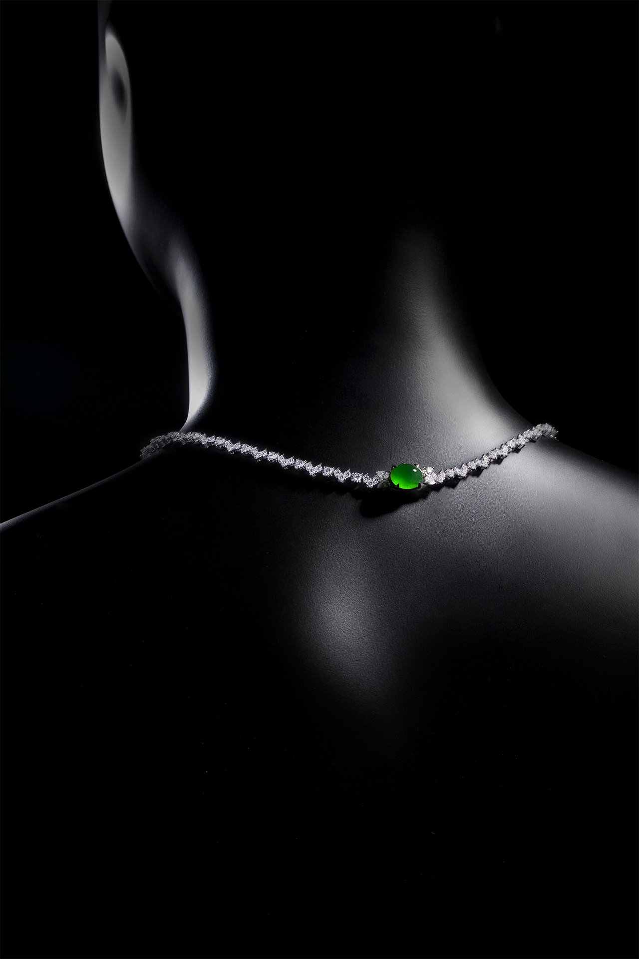 《绿光》-顶级翡翠创意摄影#1