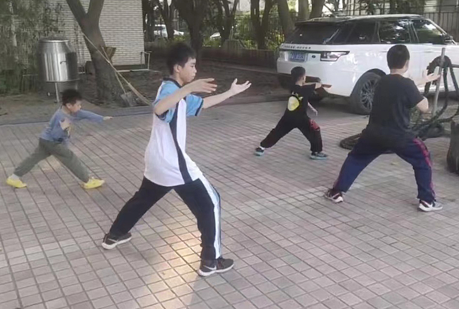 《冬日暖阳·亲子活动》----研学活动（图ZMjkyMDE4MzE2） - 其他 - 站酷设计师天外初二四班原创素材 - 站酷ZCOOL