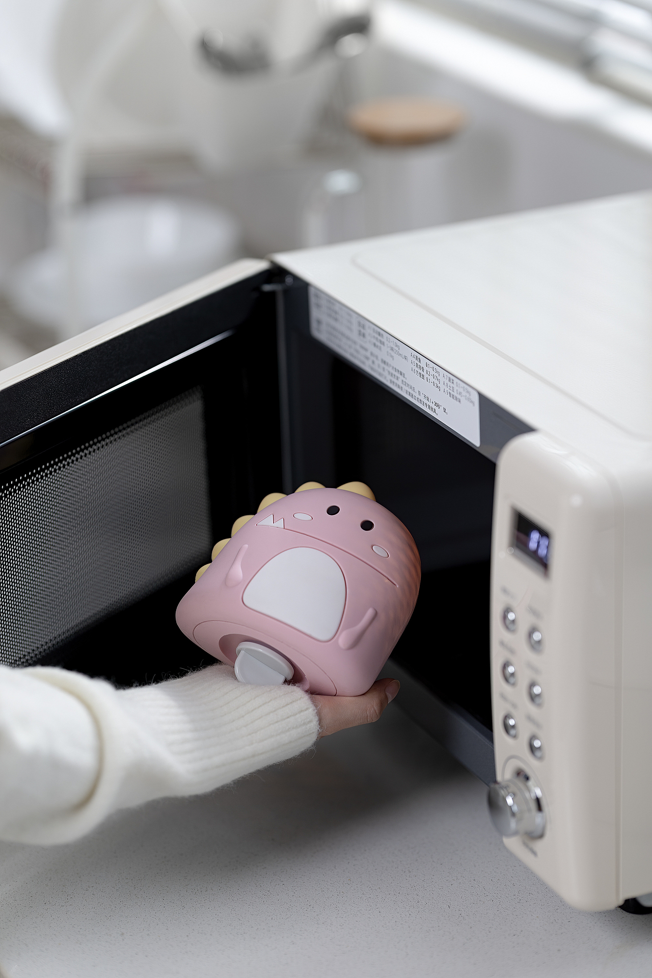 品牌案例丨爱品儿 萌龙热水袋（图ZMjM2NjUyMTI4） - 产品摄影 - 站酷设计师白底图原创素材 - 站酷ZCOOL