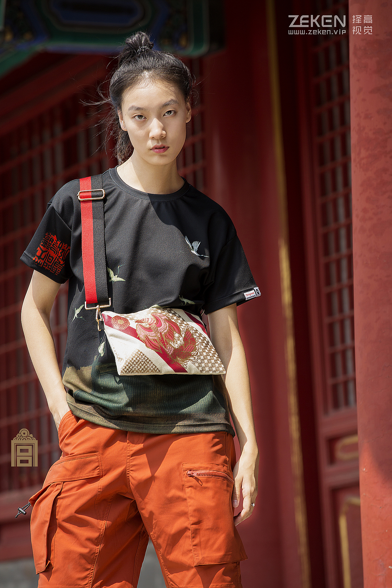 故宫x潮品背包（图ZMjc4MzQ2ODk2） - 人像摄影 - 站酷设计师择高摄影原创素材 - 站酷ZCOOL