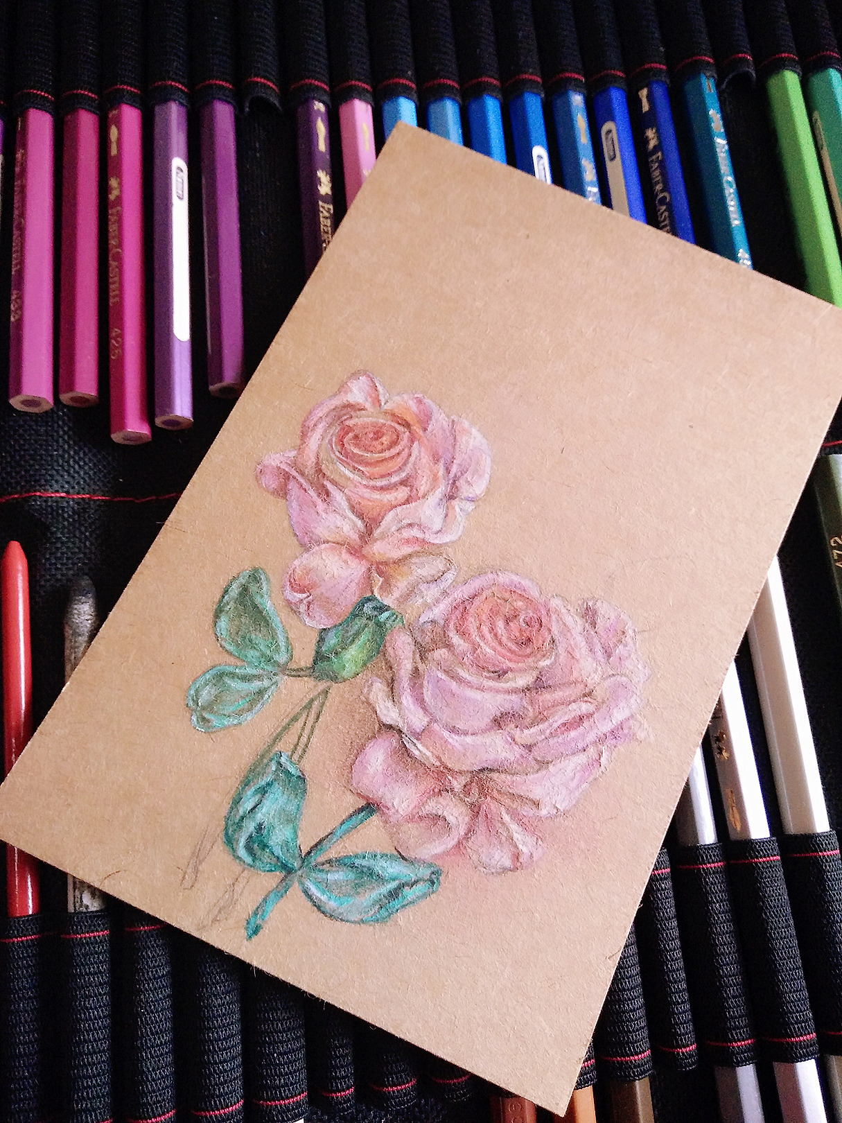 第一次在牛皮纸上画画感觉不是很好画