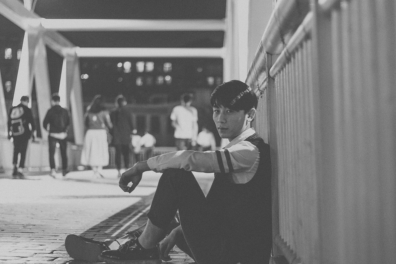 夜-烟花璀璨-孤独患者