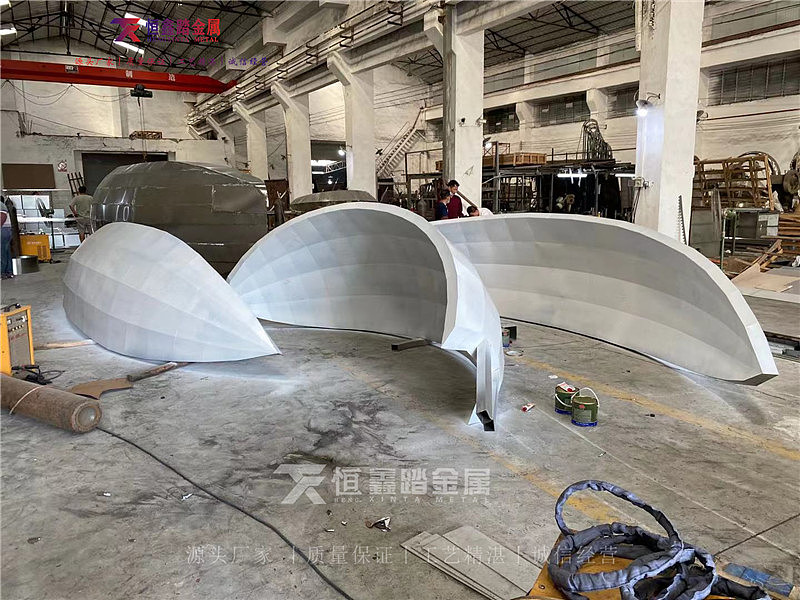 大型不锈钢地标建筑雕塑 花瓣造型白色氟碳漆雕塑（图ZMjc5ODE0MDU2） - 雕塑 - 站酷设计师询价13902899804原创素材 - 站酷ZCOOL