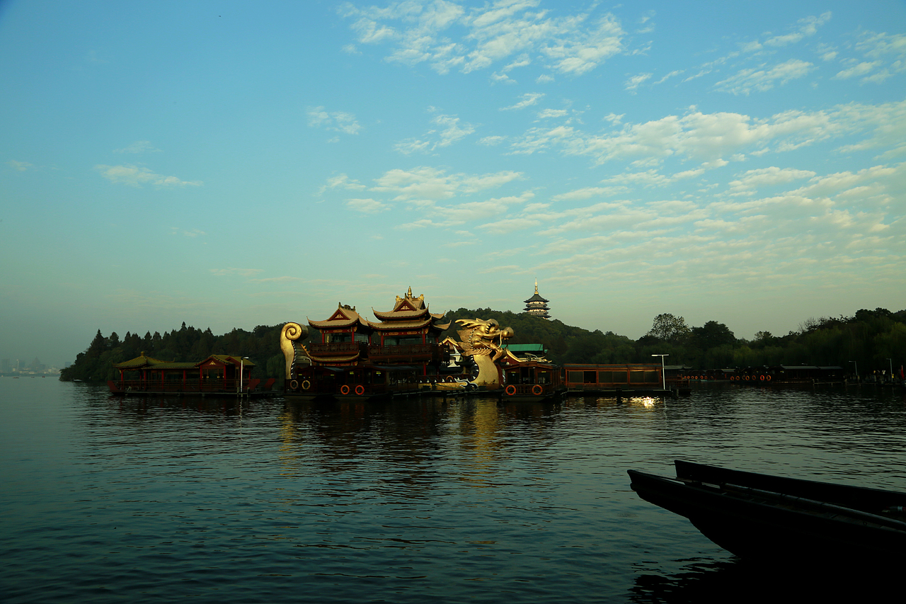 摄影 | 西湖三人行,必有逗比焉