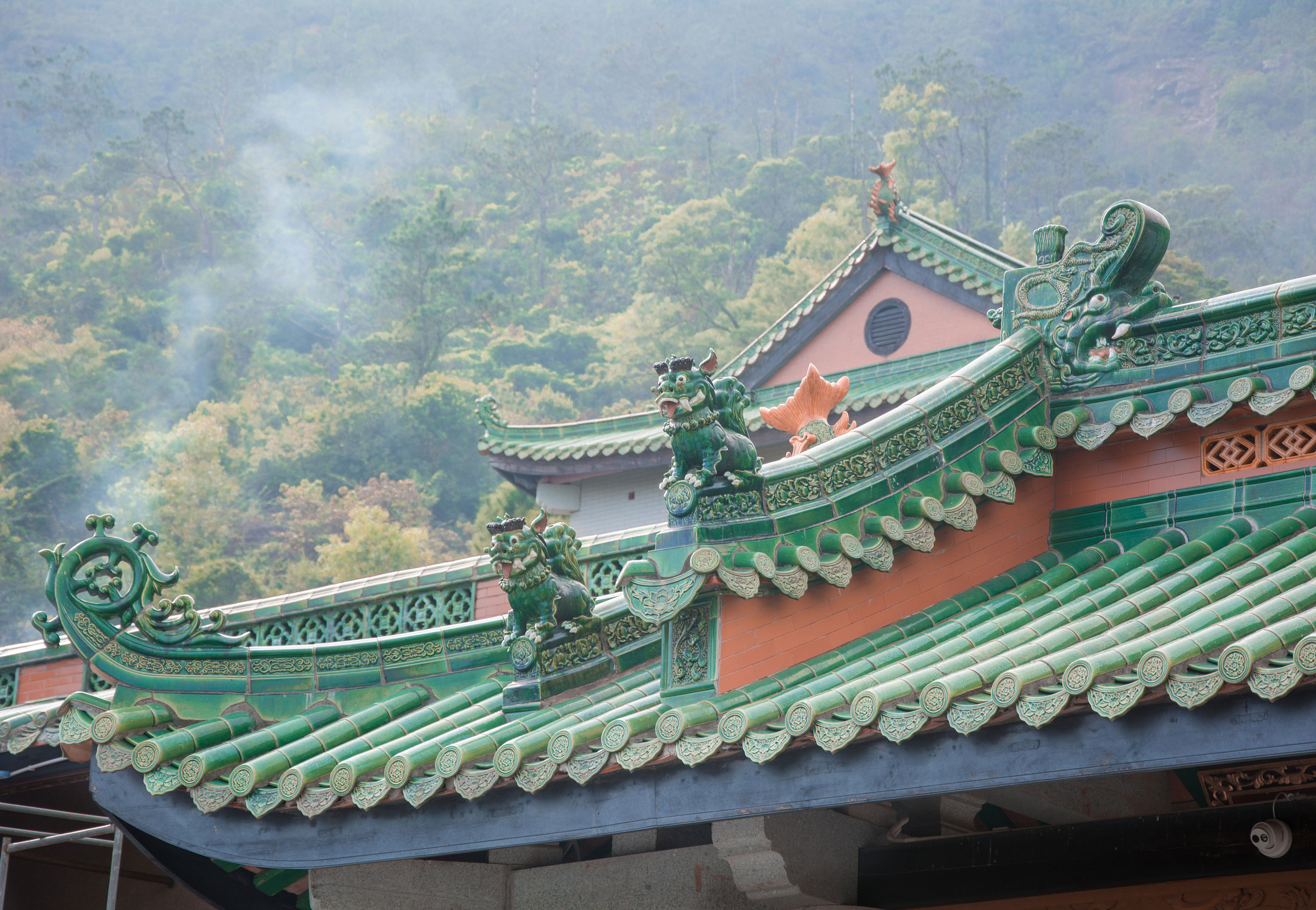 青云山的那些绿瓦红砖|摄影|环境/建筑摄影|bruse02 - 原创作品 - 站