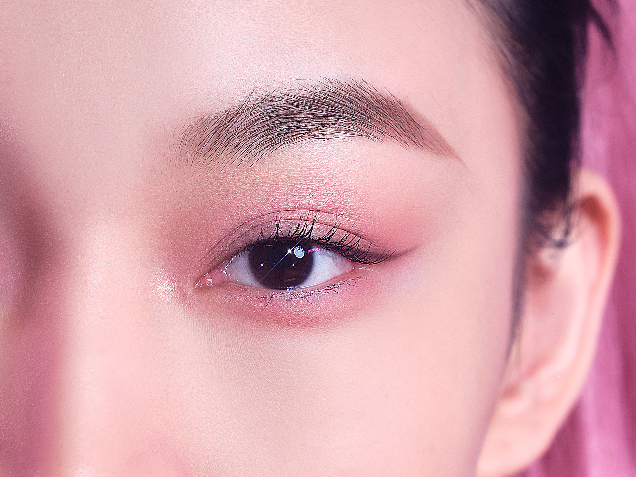 日常妆热恋妆上妆图释推 荐bkpp - 有乐岛yololandlo小奥汀眼影盘模特