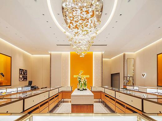 大连恒臣珠宝在哪？店面展示（恒隆广场+百年城）