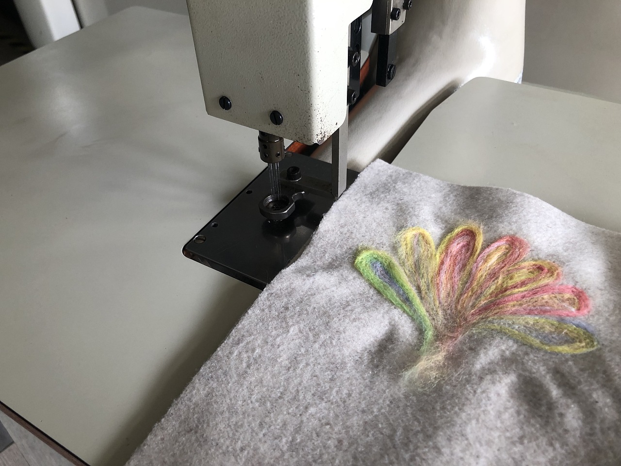 针打刺绣机,植绒绣花机