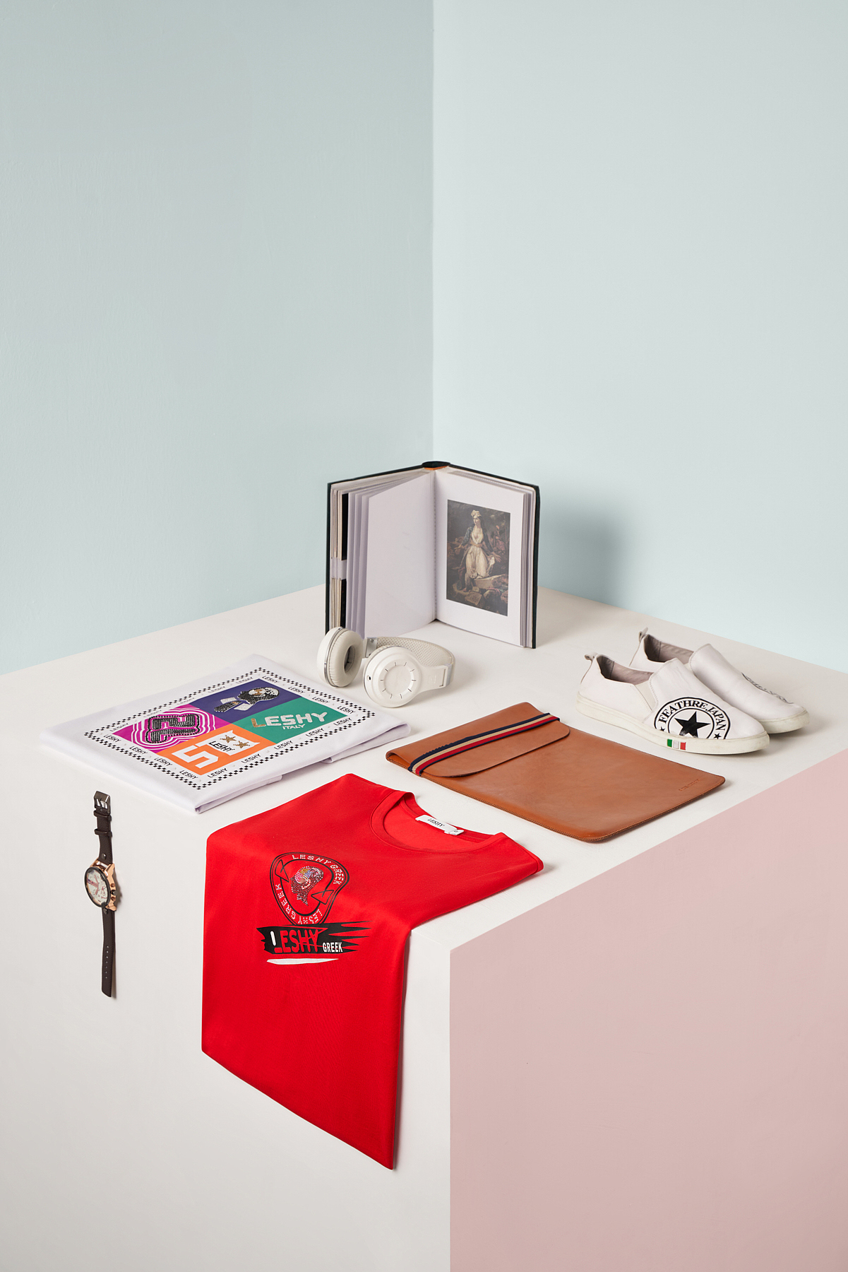 服装创意静物拍摄 | LESHY（图ZMjQ4MjI5OTc2） - 产品摄影 - 站酷设计师摄影师GQ原创素材 - 站酷ZCOOL