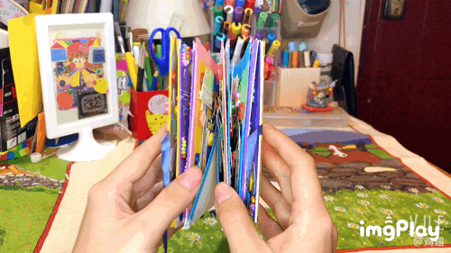 《WE ARE...》——手工儿童立体书