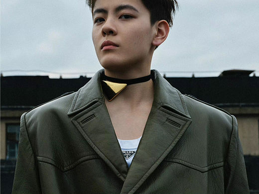 Glass —— 楊舒予（個(gè)人主頁-ZNjMzMzI1MDg=） - 修圖/后期 - 站酷設(shè)計(jì)師修圖師王文強(qiáng)原創(chuàng)素材 - 站酷ZCOOL