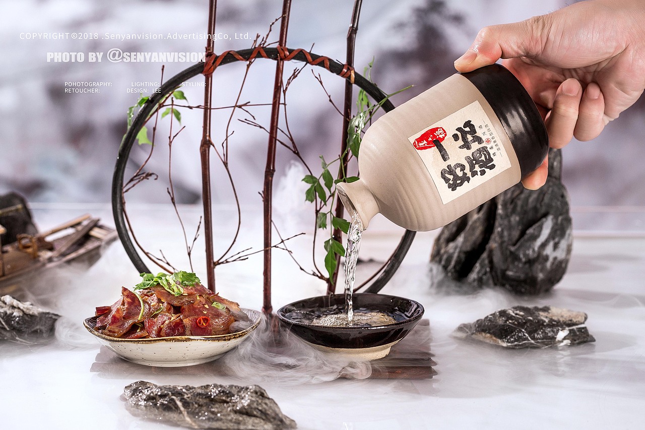 把酒望远山-金六福（图ZMTI3NzQ3MjU2） - 产品摄影 - 站酷设计师森焱摄影原创素材 - 站酷ZCOOL