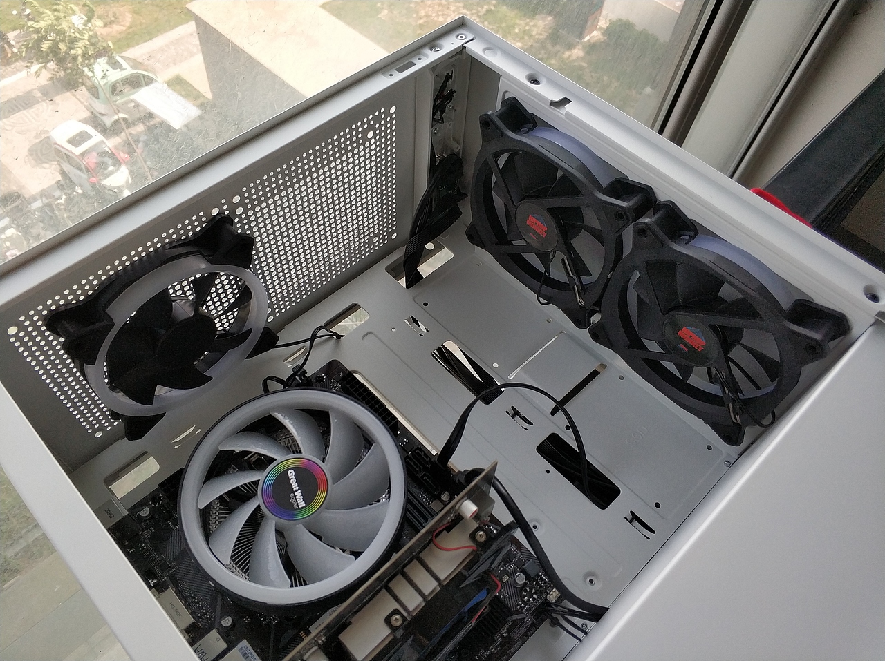 花1800组装的办公主机 自己买散件组装