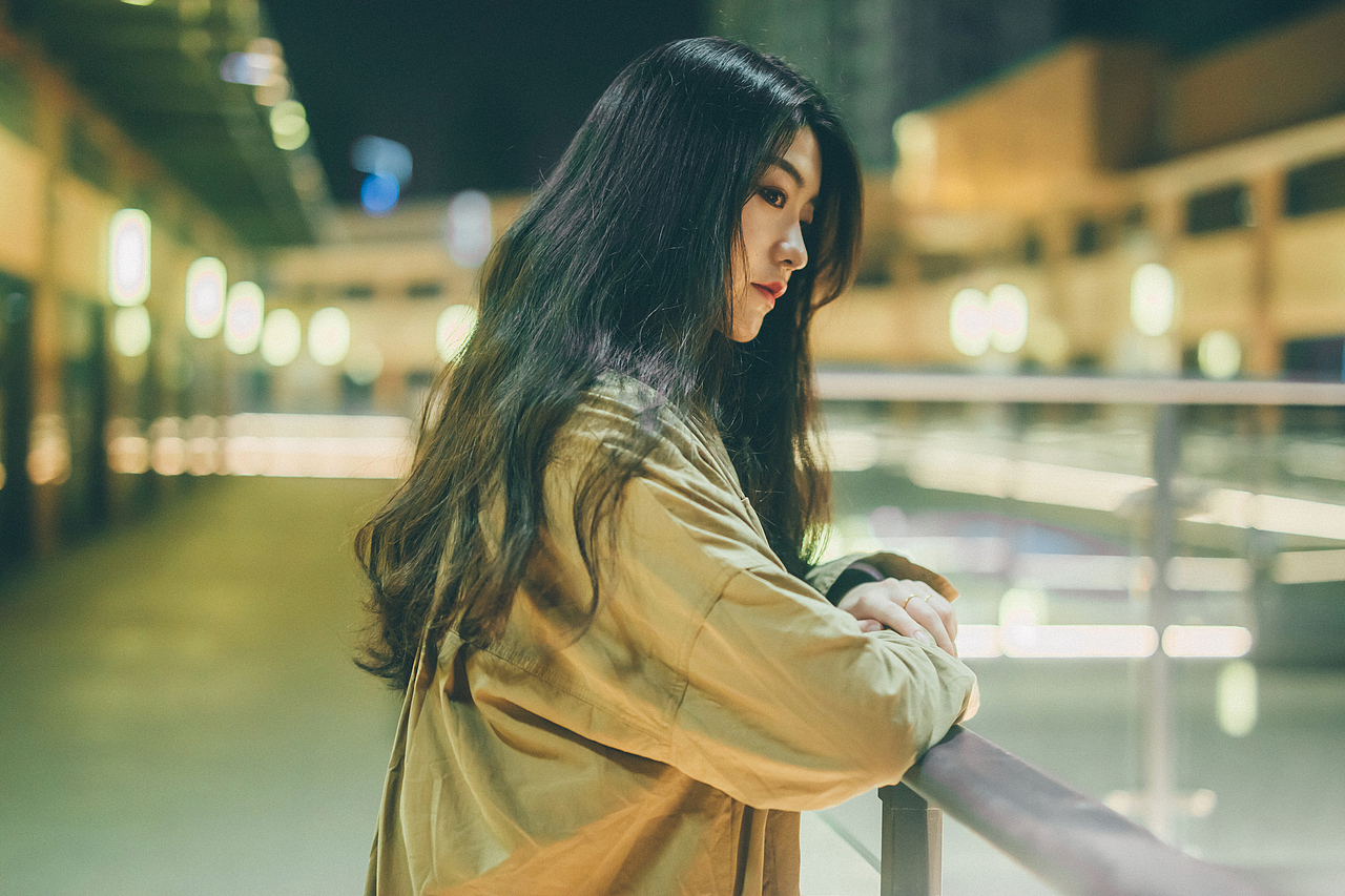 夜景人像（图ZMjkyODE2NTAw） - 人像摄影 - 站酷设计师聪默原创素材 - 站酷ZCOOL