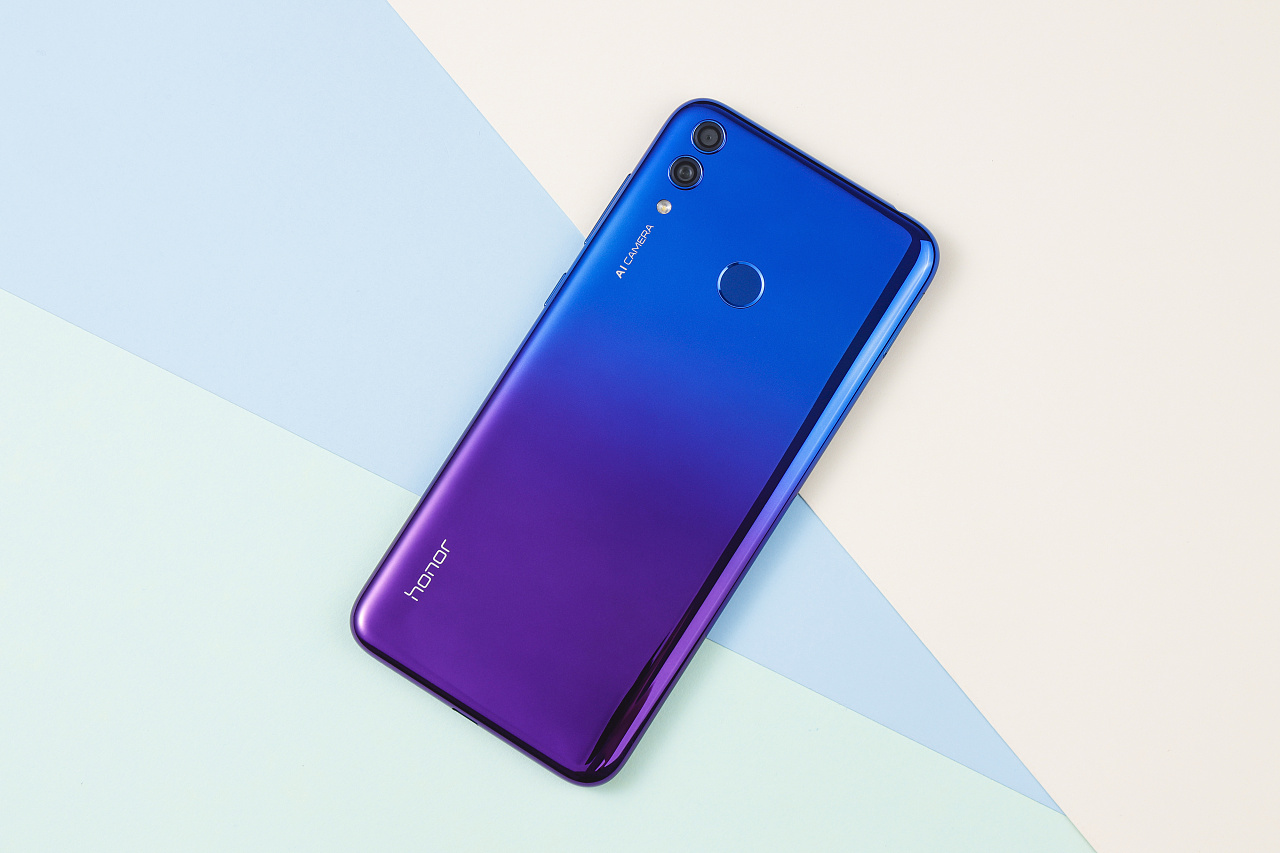 荣耀8c 幻影蓝手机