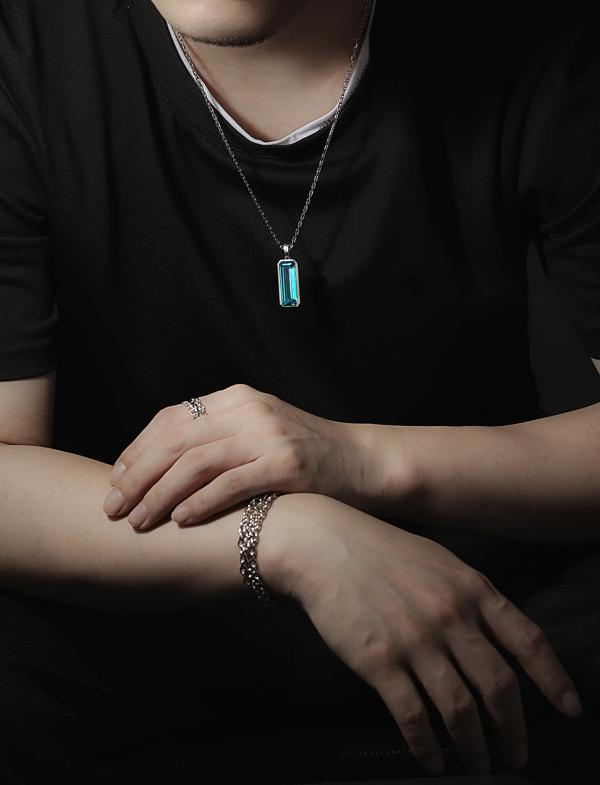 goupenter男士蓝宝石吊坠