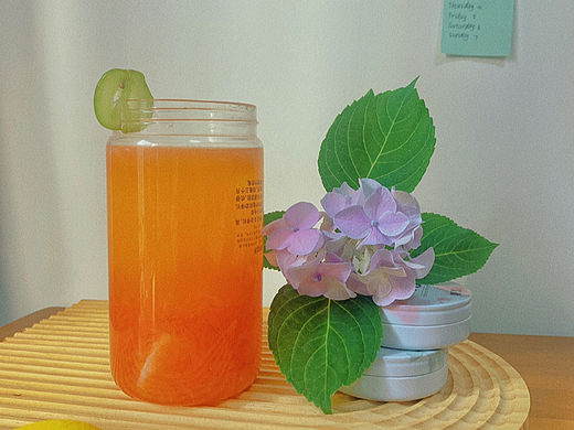 自制水果茶手机拍照