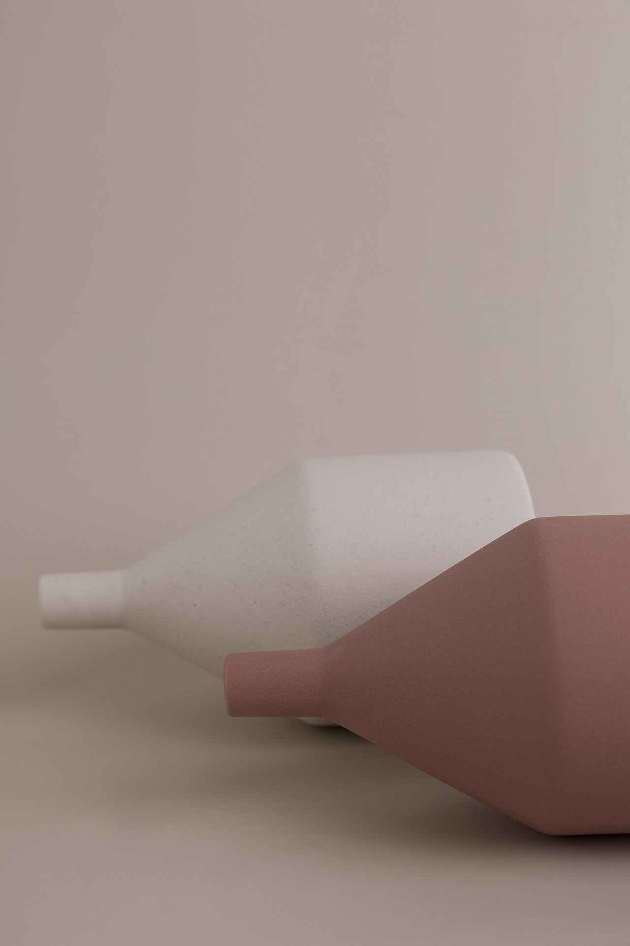 莫兰迪色系——花瓶（图ZMjA2MDcwMzA4） - 产品摄影 - 站酷设计师1874HAHA原创素材 - 站酷ZCOOL