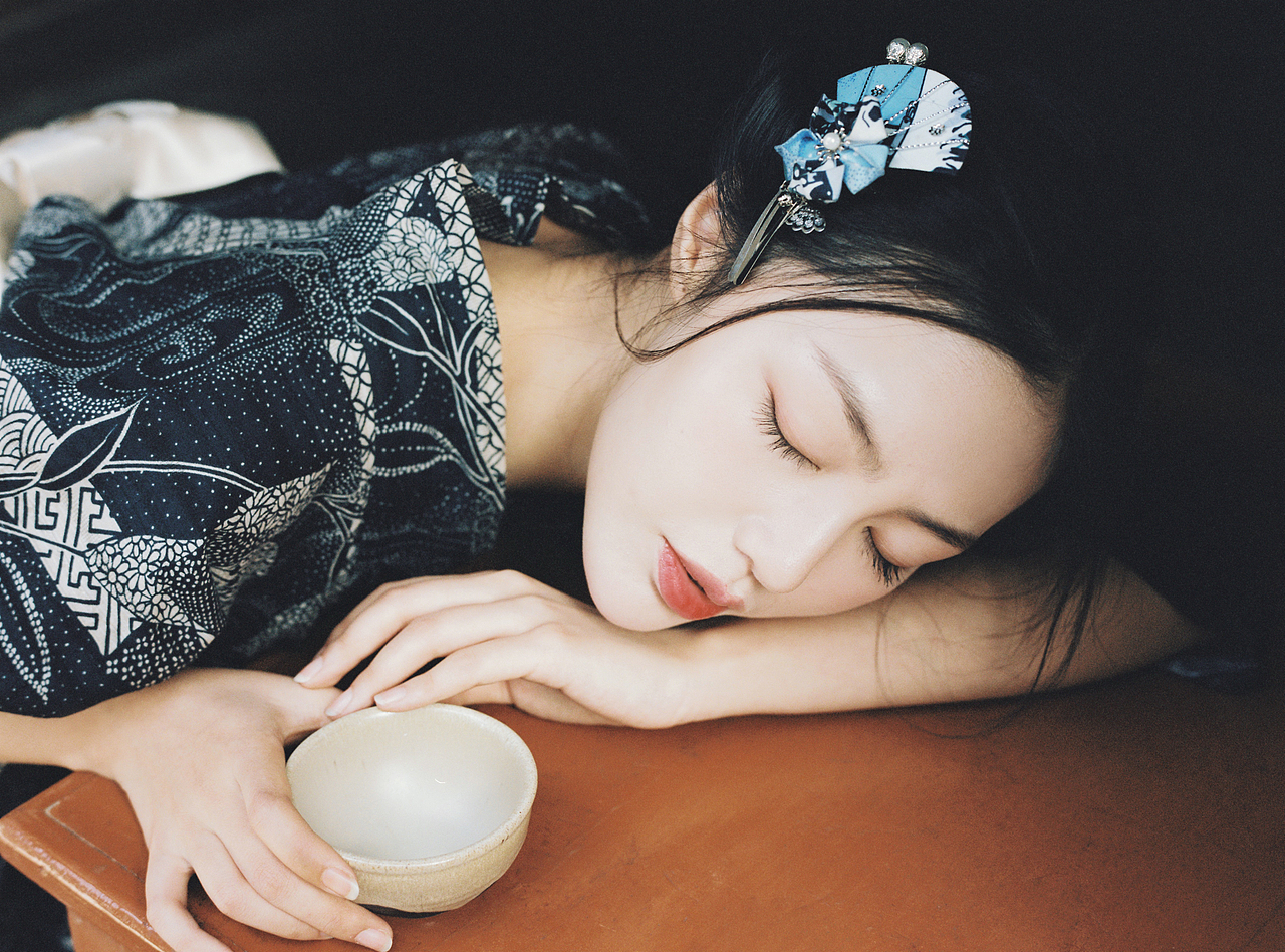 秋の物語iii（图ZMTA0OTcyOTcy） - 人像摄影 - 站酷设计师_风瞳_原创素材 - 站酷ZCOOL