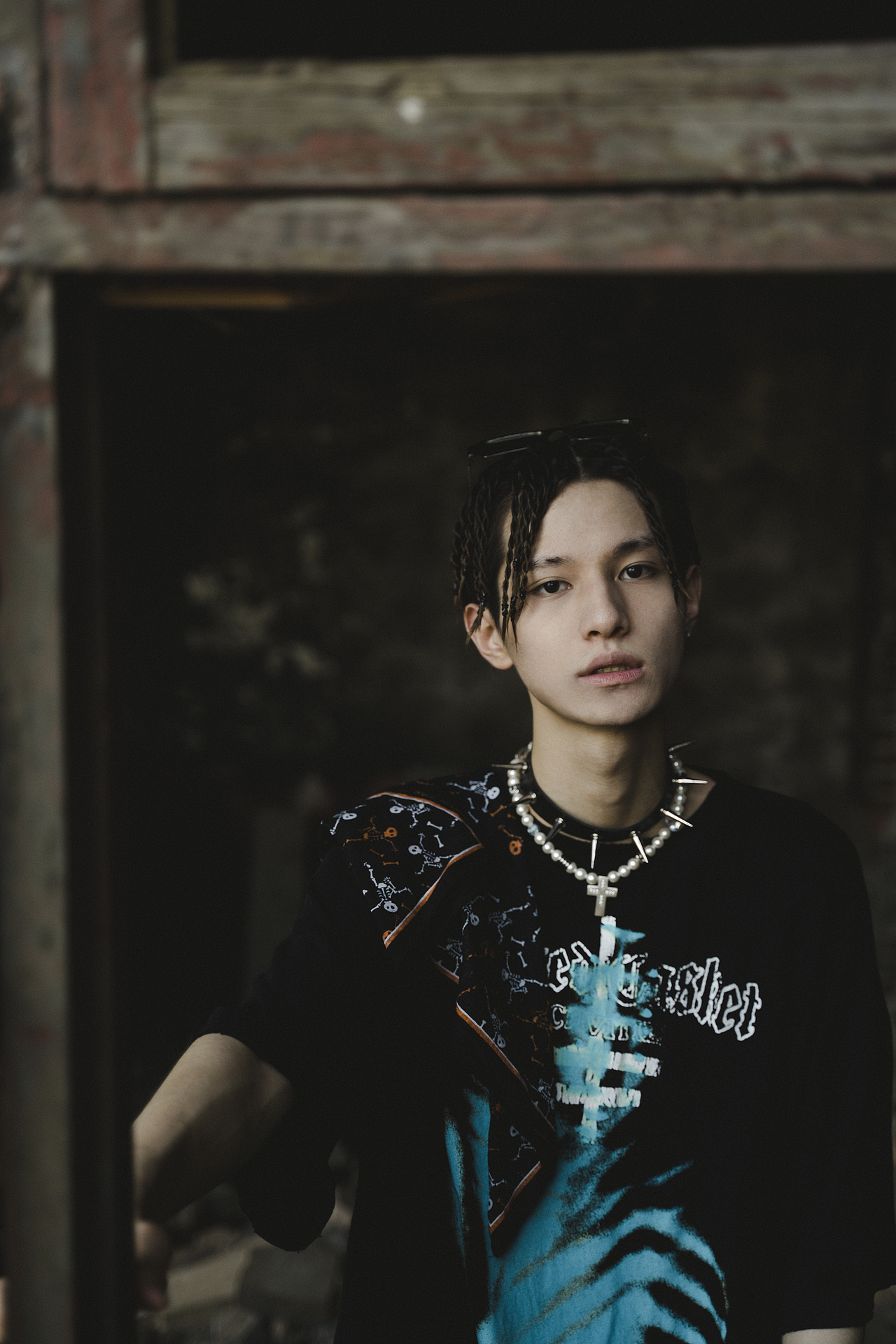 黑。（图ZMjc0MjQwNzYw） - 人像摄影 - 站酷设计师不会拍照的鲤原创素材 - 站酷ZCOOL