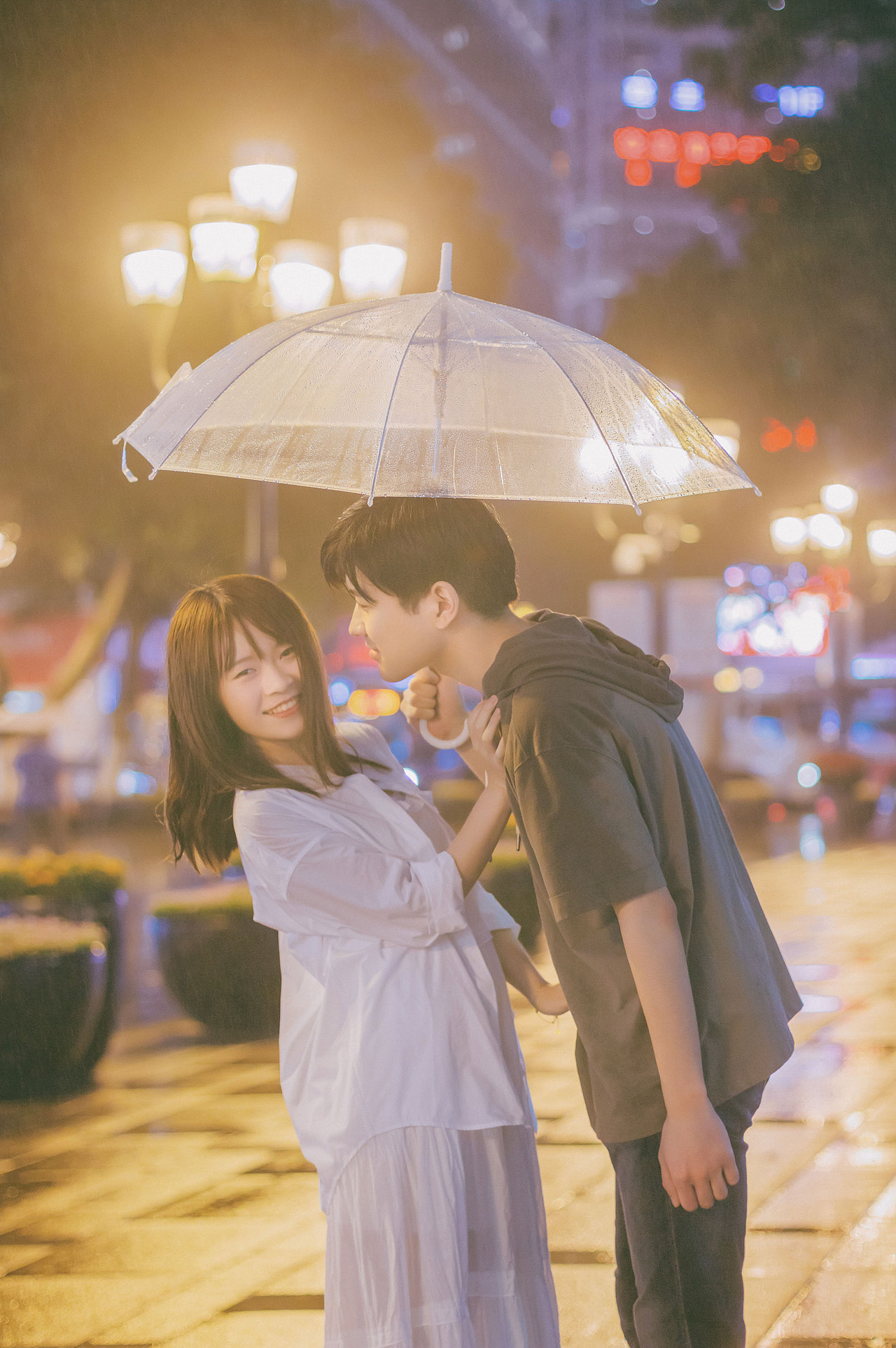 想和你在雨中跳舞（图ZMTIwNzQ0NjA4） - 人像摄影 - 站酷设计师银儿漂漂原创素材 - 站酷ZCOOL