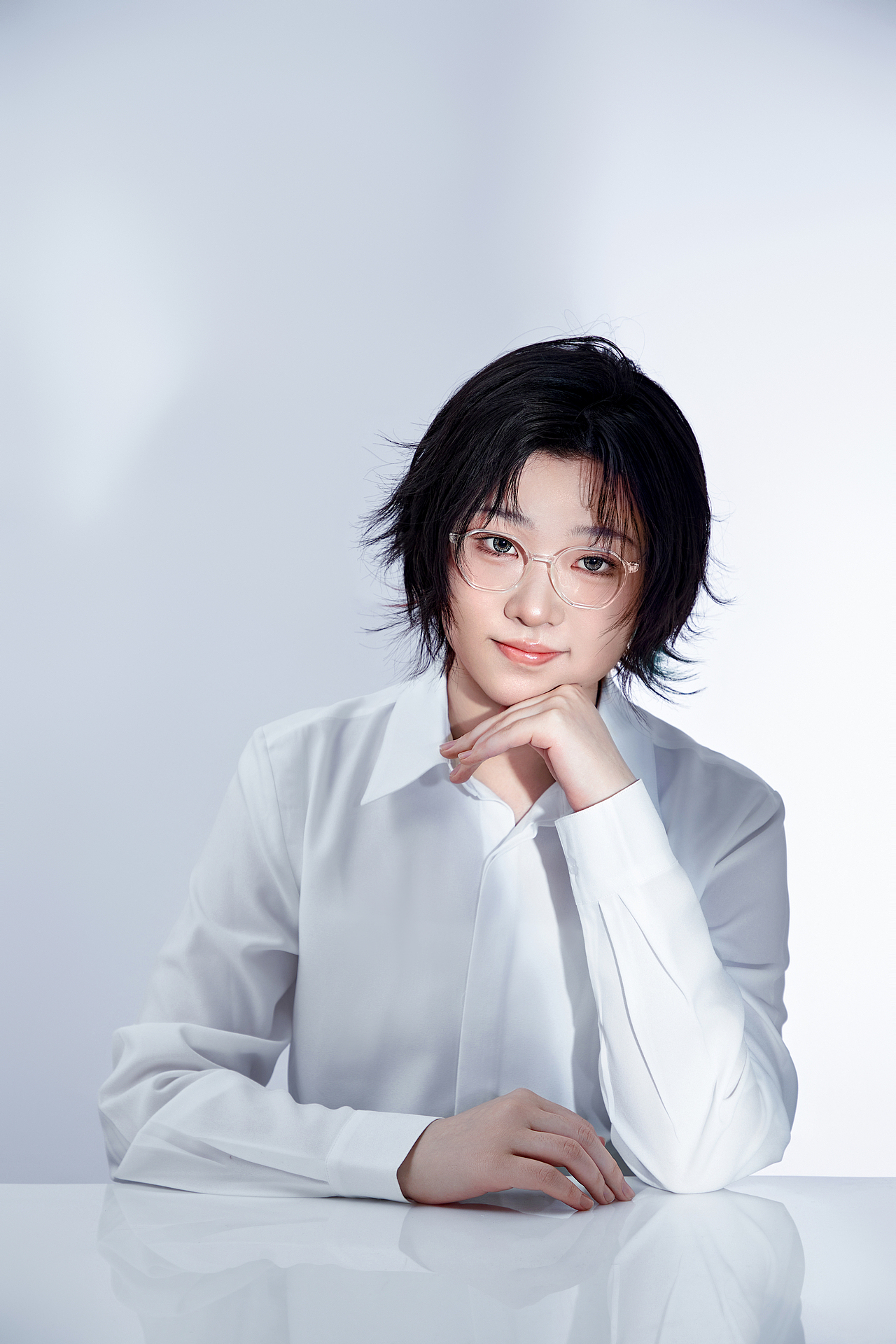 闪光少女 — 音符在指尖流动（图ZMzczMTkyMjg4） - 人像摄影 - 站酷设计师怪味少女心原创素材 - 站酷ZCOOL