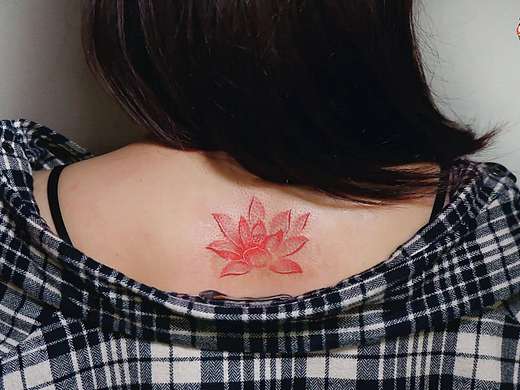 昆明纹身 莲花 废墟刺青