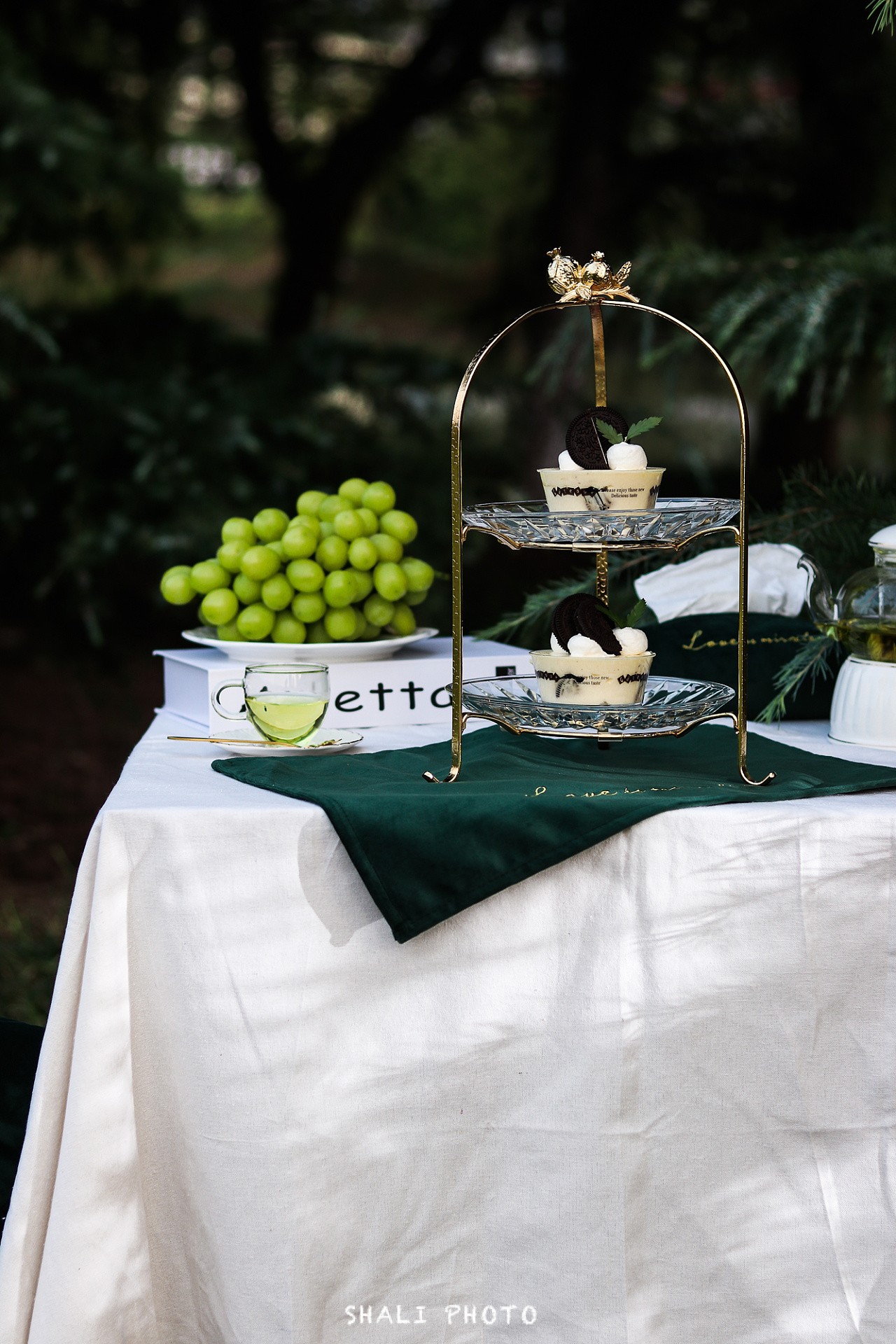 秋天里的户外下午茶