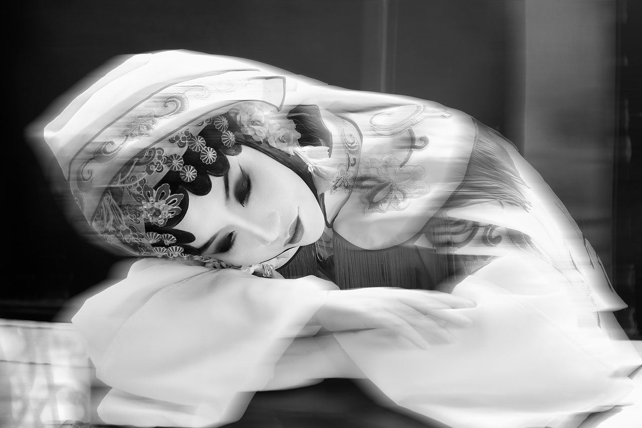 黑白戏剧照（图ZMjYyODI2NTA0） - 传统/民族服饰 - 站酷设计师广州戏剧摄影工作原创素材 - 站酷ZCOOL