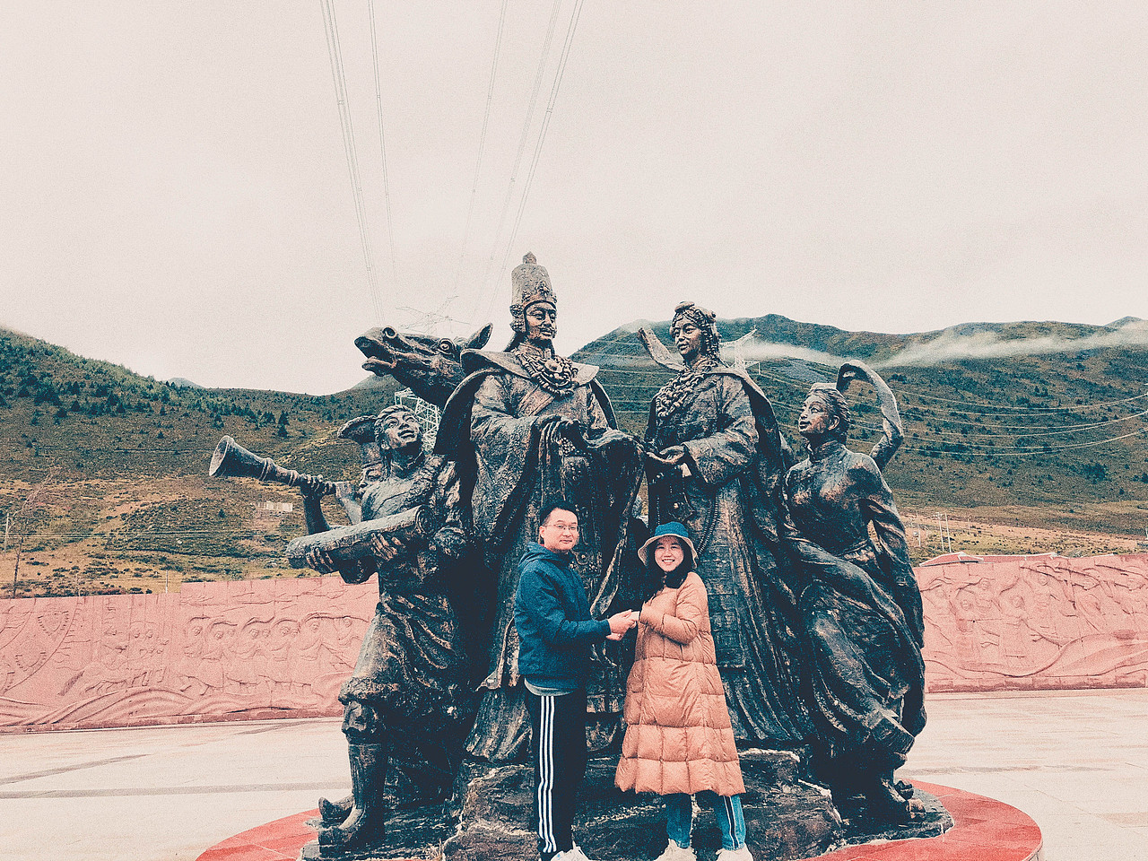 稻城，We Coming！（图ZMjI1MzgwMjAw） - 人文/纪实摄影 - 站酷设计师有人爱茶煲原创素材 - 站酷ZCOOL