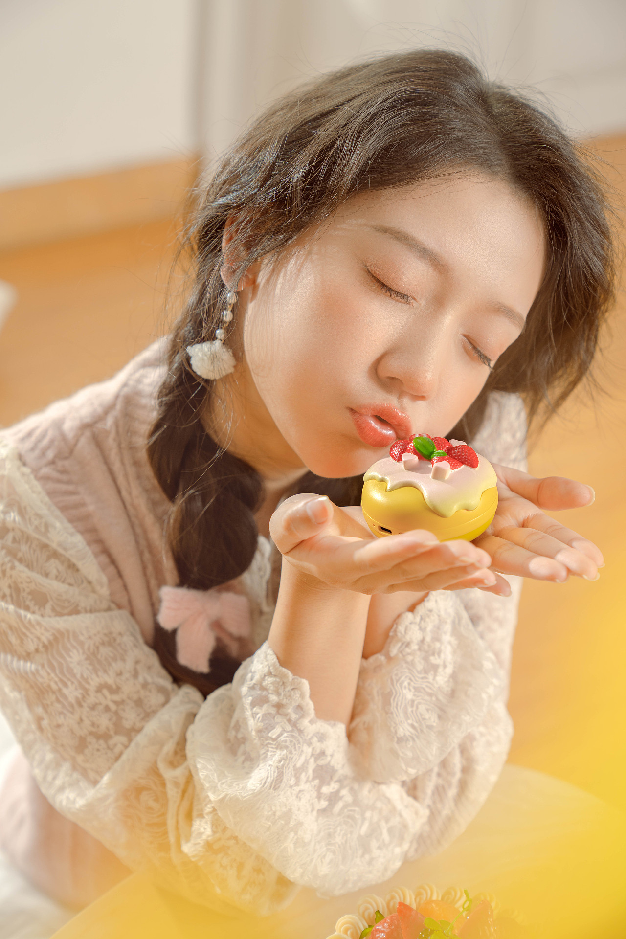 品牌案例丨波芙蕾暖手宝（图ZMjgwNzAxNTQ0） - 产品摄影 - 站酷设计师非凡像牛仔原创素材 - 站酷ZCOOL