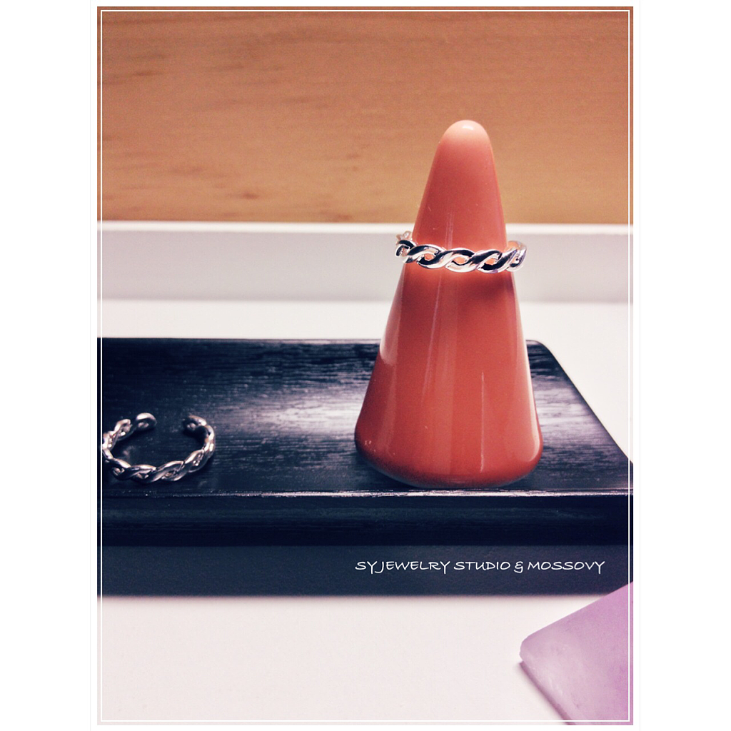 原创小众银饰品牌MOSSOVY走红 明星也喜欢极简主义风格