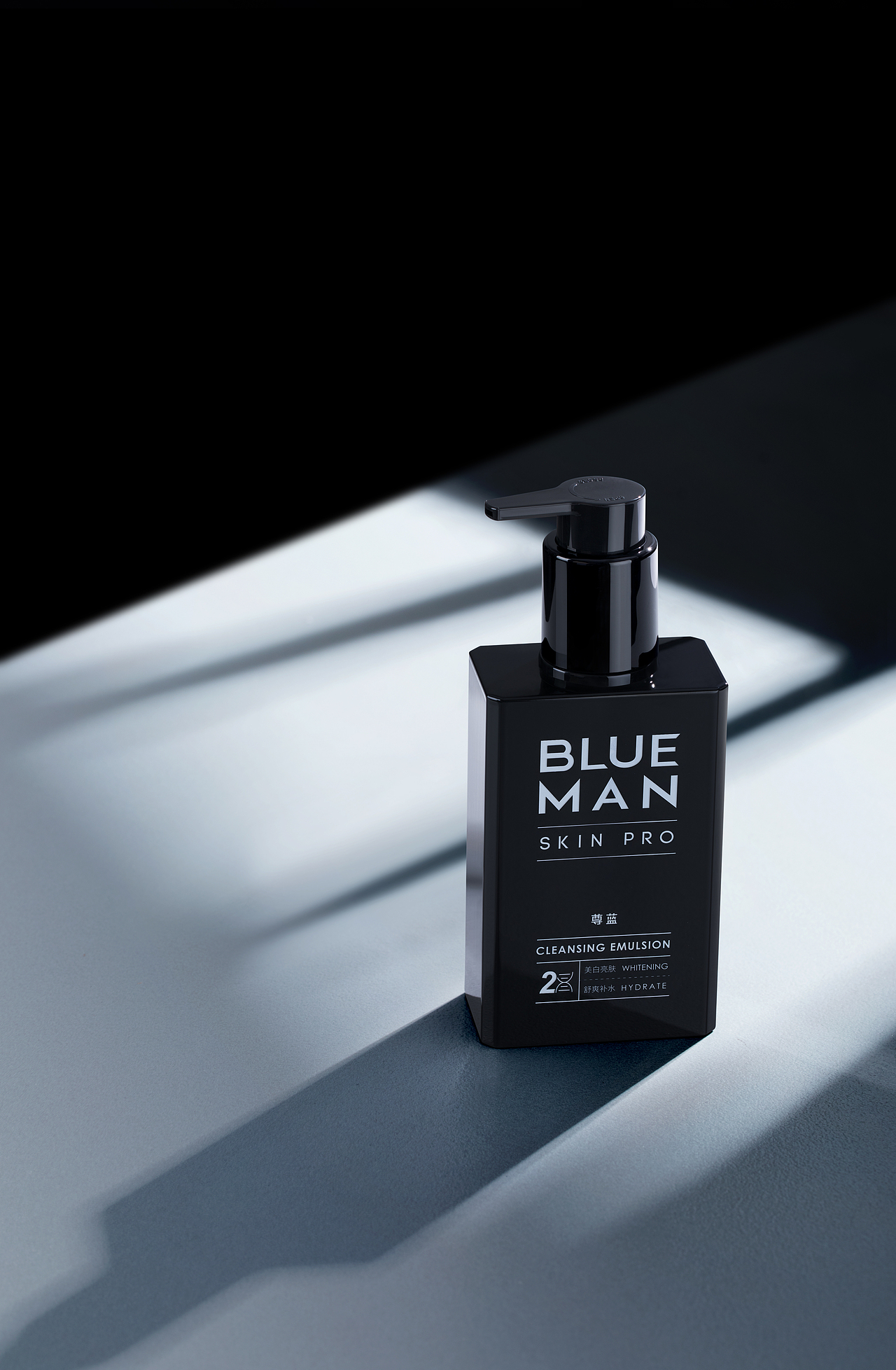 【产品摄影】静物摄影 男士护肤 尊蓝洗面奶（图ZMjYyODQ0NTg4） - 产品摄影 - 站酷设计师退休倒计时原创素材 - 站酷ZCOOL