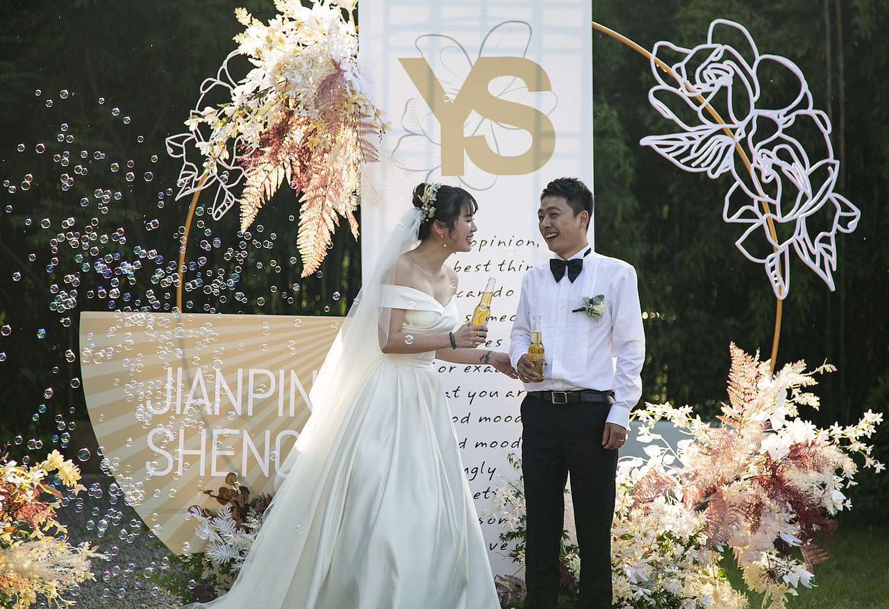 慧心谷草皮婚礼