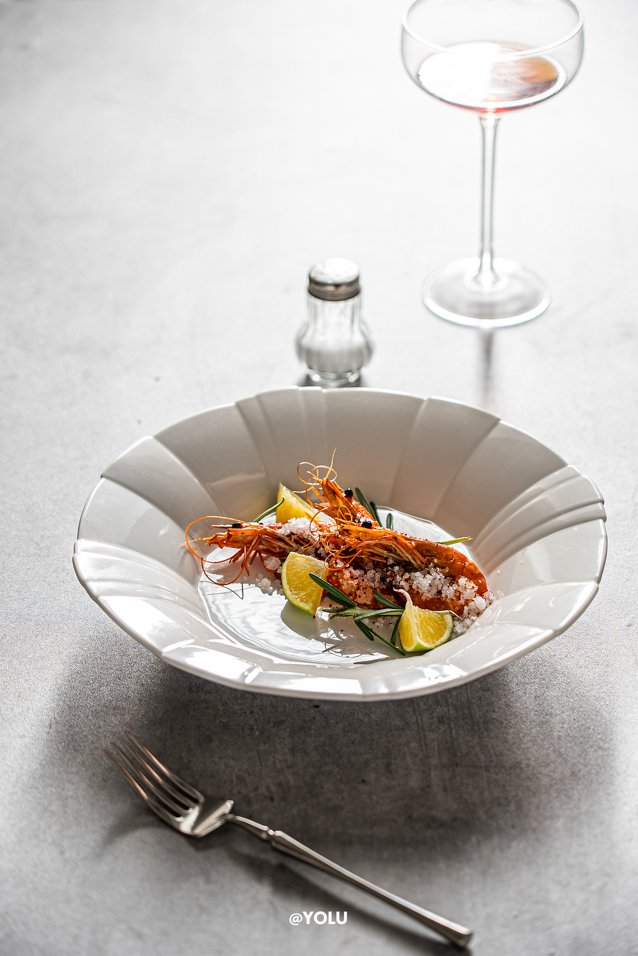 黑白西餐盘美食摄影（图ZMzQwNjA3MDU2） - 产品摄影 - 站酷设计师有鹿摄影视觉YOLU原创素材 - 站酷ZCOOL