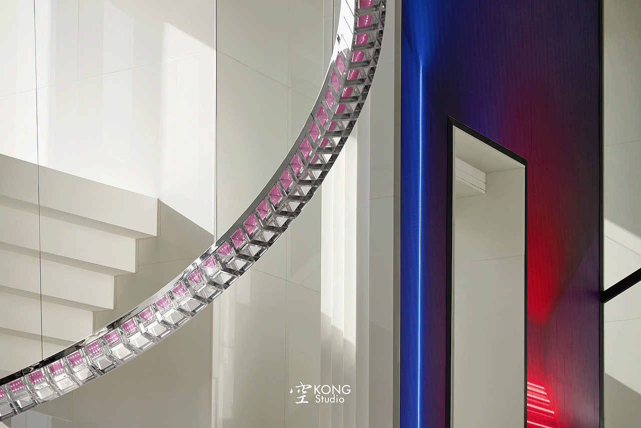 成都空与间摄影:ISEYA 浮云高空酒店【朝天门旗舰店】